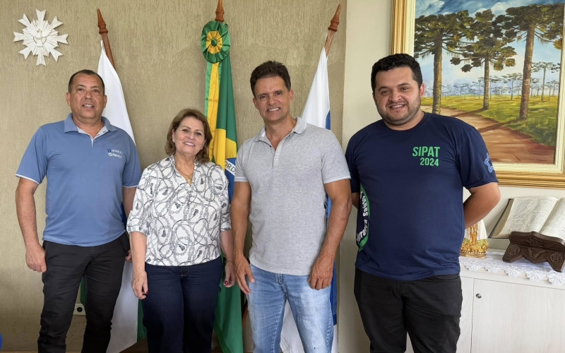 Prefeita recebe a visita do empresário Jackson Carraro